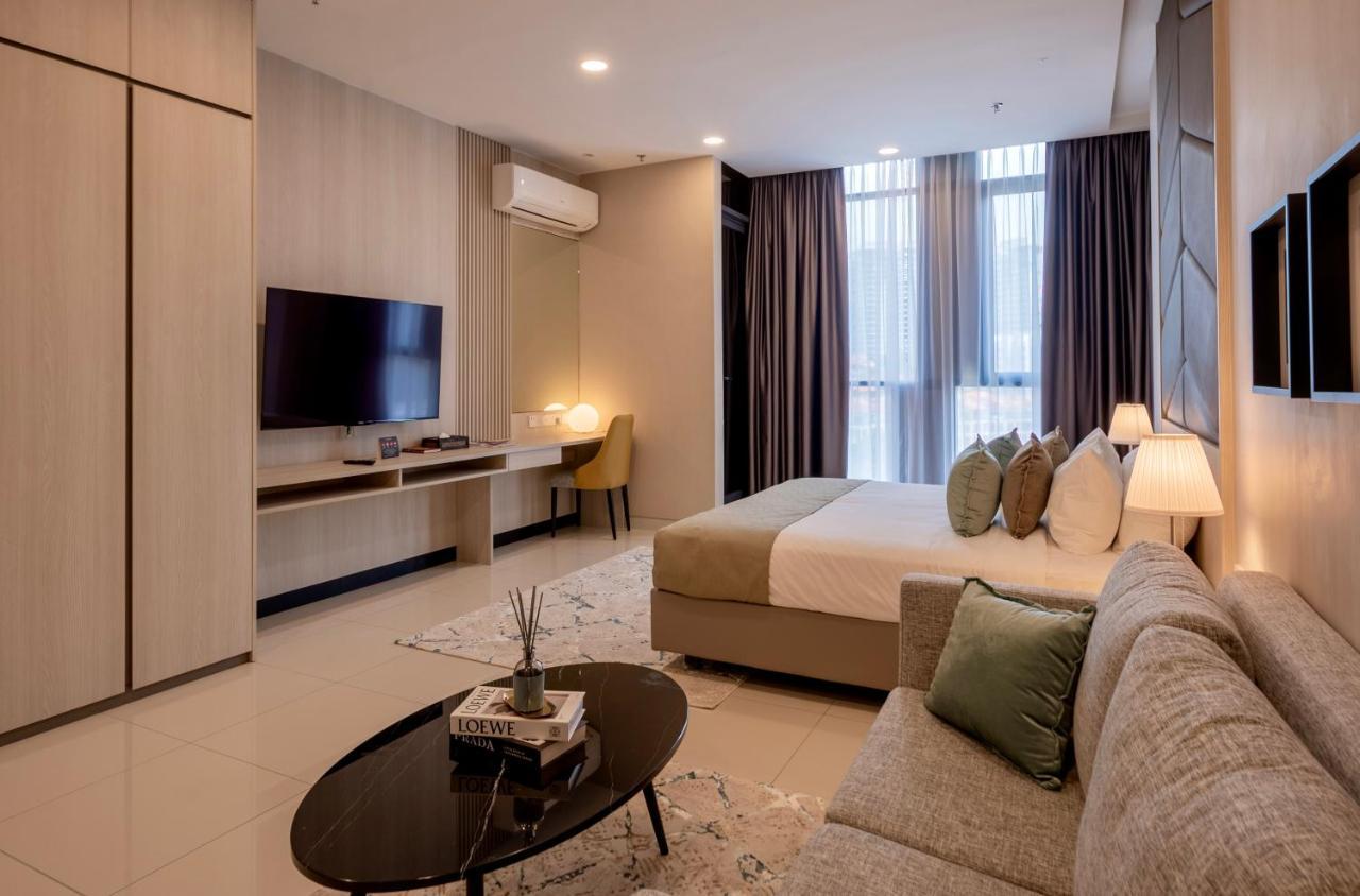 Societe By Lyfehaus Apartment